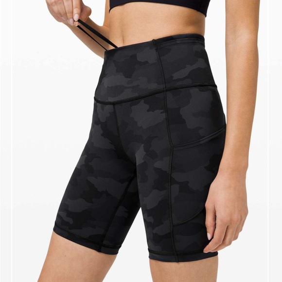 🍋Lululemon Fast And Free Short - Picture 1 of 4